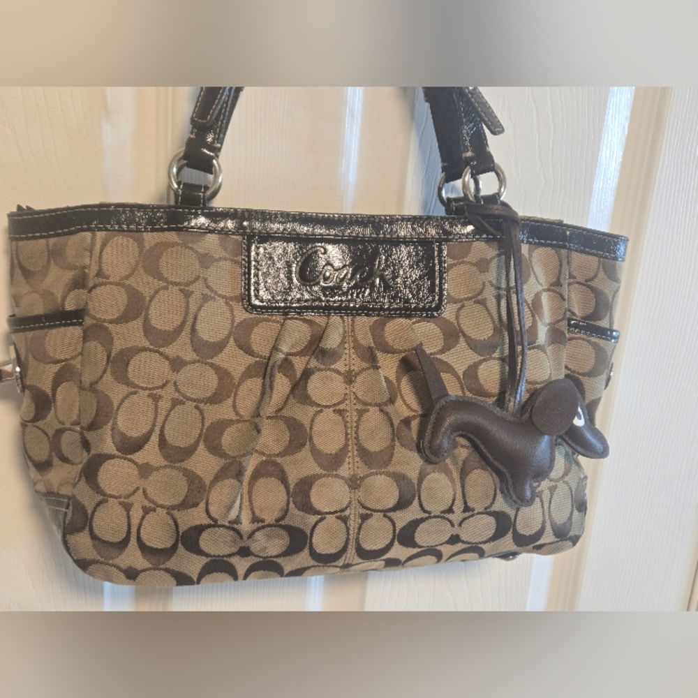 Coach Shoulderbag Signature Canvas & Leather - Picture 2 of 14
